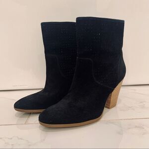 Enzo Angiolini Booties